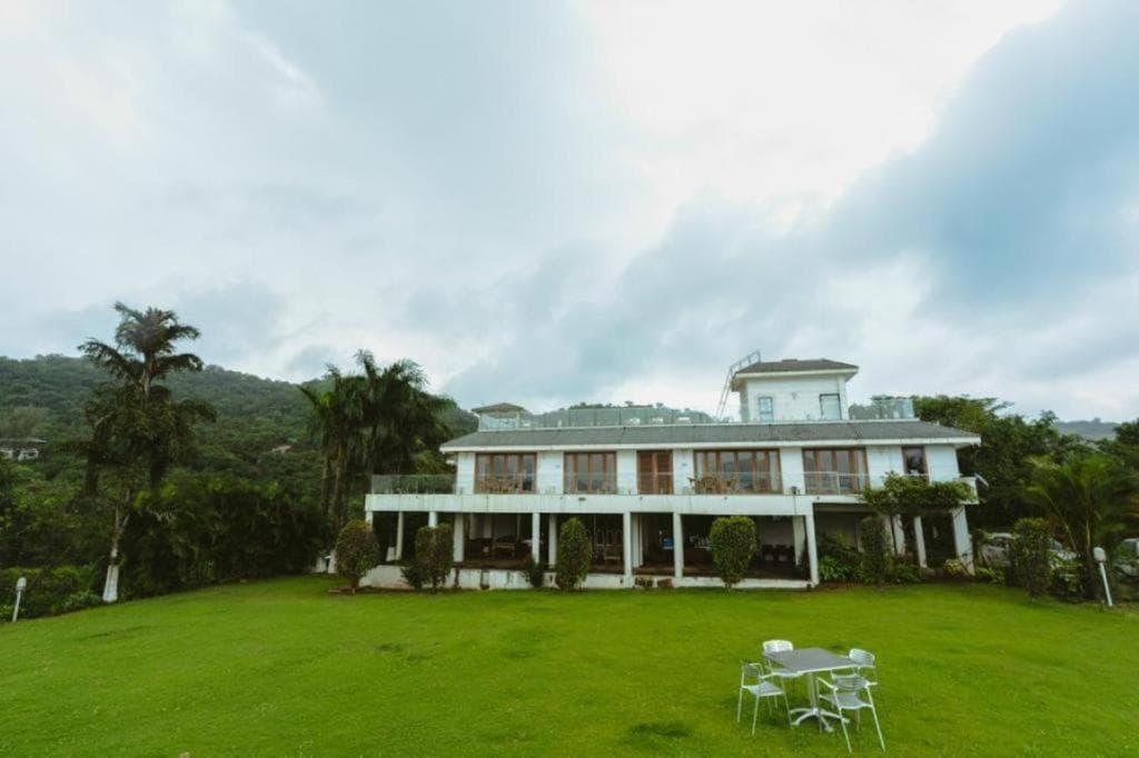 360 Pawana By Hangout Serenity Lake View Villa